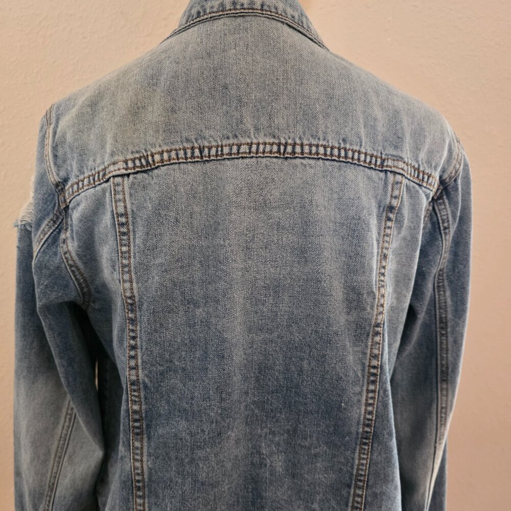STS Blue women's distressed denim jacket, size Small. - Picture 4 of 13